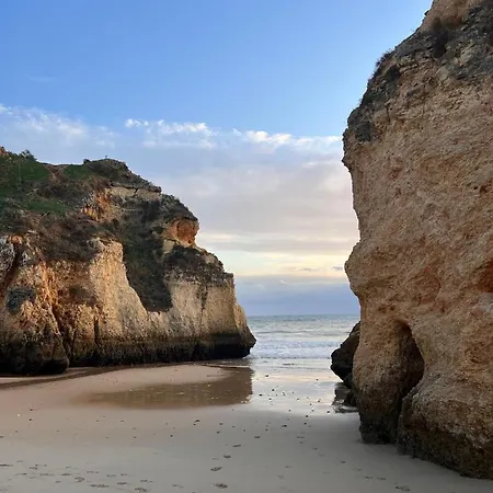 Luxury Modern T2 Ocean View - Free Parking - Pool Alvor