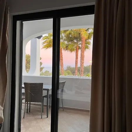 Luxury Modern T2 Ocean View - Free Parking - Pool Appartement