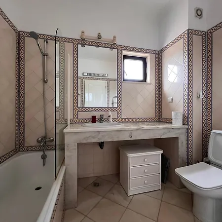 Luxury Modern T2 Ocean View - Free Parking - Pool * Alvor