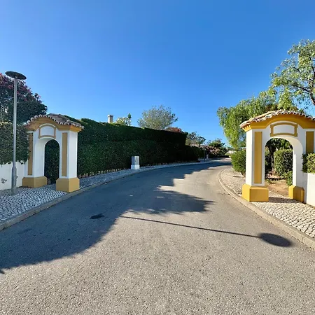 Luxury Modern T2 Ocean View - Free Parking - Pool