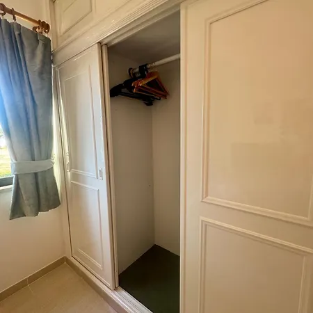 Luxury Modern T2 Ocean View - Free Parking - Pool Appartement Alvor