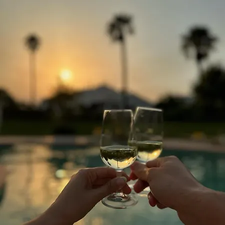 Luxury Modern T2 Ocean View - Free Parking - Pool Apartamento Alvor