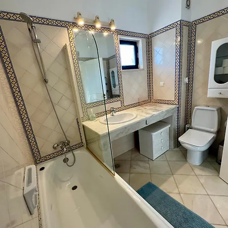 Luxury Modern T2 Ocean View - Free Parking - Pool Alvor